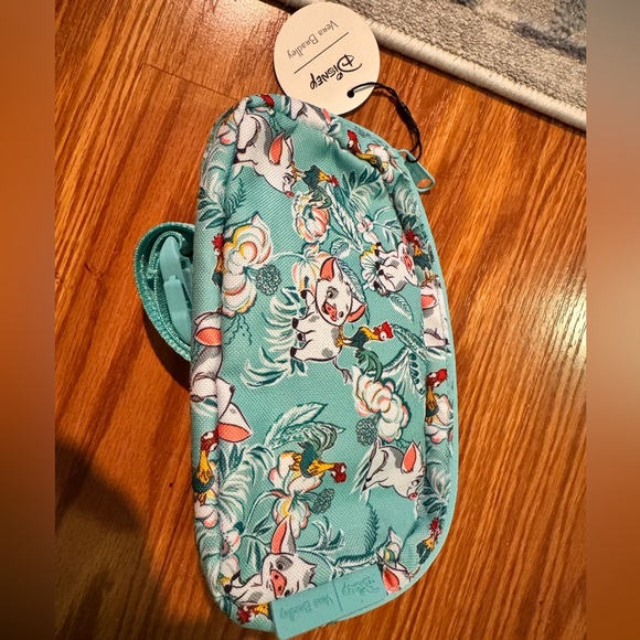 Vera Bradley Disney Moana - Pua belt bag - Picture 1 of 4